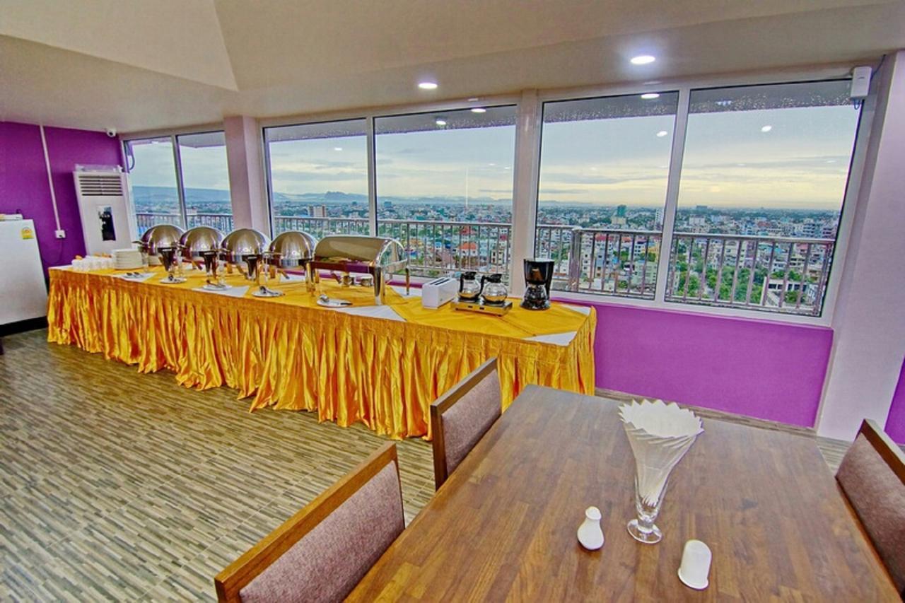Myat Nan Yone Hotel Mandalay Exterior photo