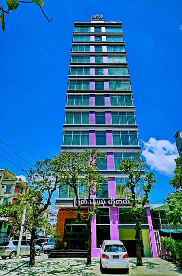 Myat Nan Yone Hotel Mandalay Exterior photo